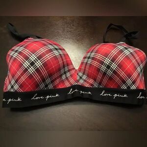 PINK WEAR EVERYWHERE WIRELESS LIGHTLY-LINED BRA 36D